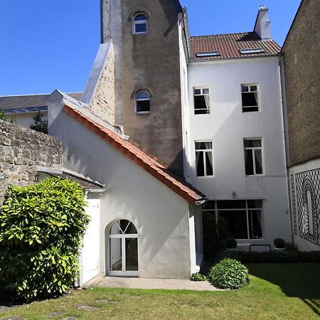 Superbe appartement, face à la vieille ville ! Boulogne-sur-Mer Exterior foto